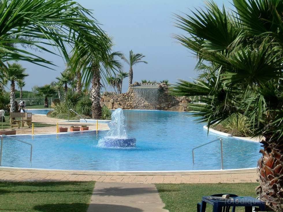 Apartamento Zahara De Los Atunes Exterior photo
